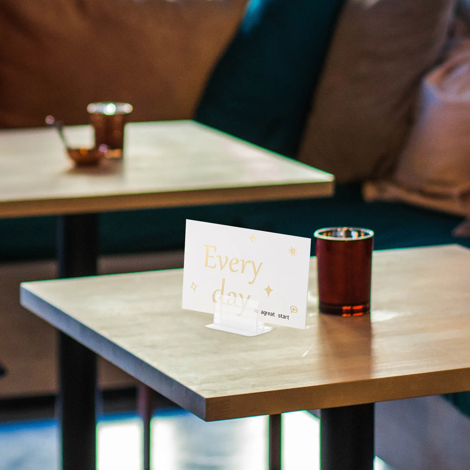 20Pcs 접착식 패널 사인 홀더 이름표용 소형 경량 견고한 재채기 방지 홀더 테이블 번호 사진 카드 메뉴