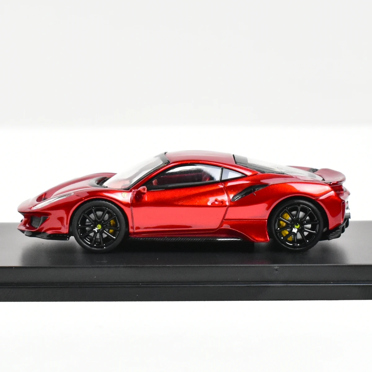 ichilan model  1:64 Novitec 488 Pista Diecast Model Car 4