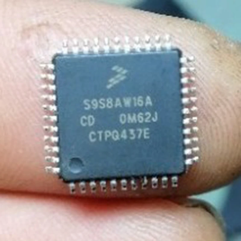 

Original New S9S8AW16ACD 0M62J Auto IC Chip Computer Board CPU
