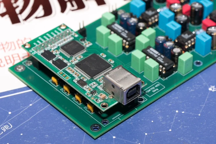 Nos PCM1702 dac decoding board with I2S interface as input and silicon isolation chip 3