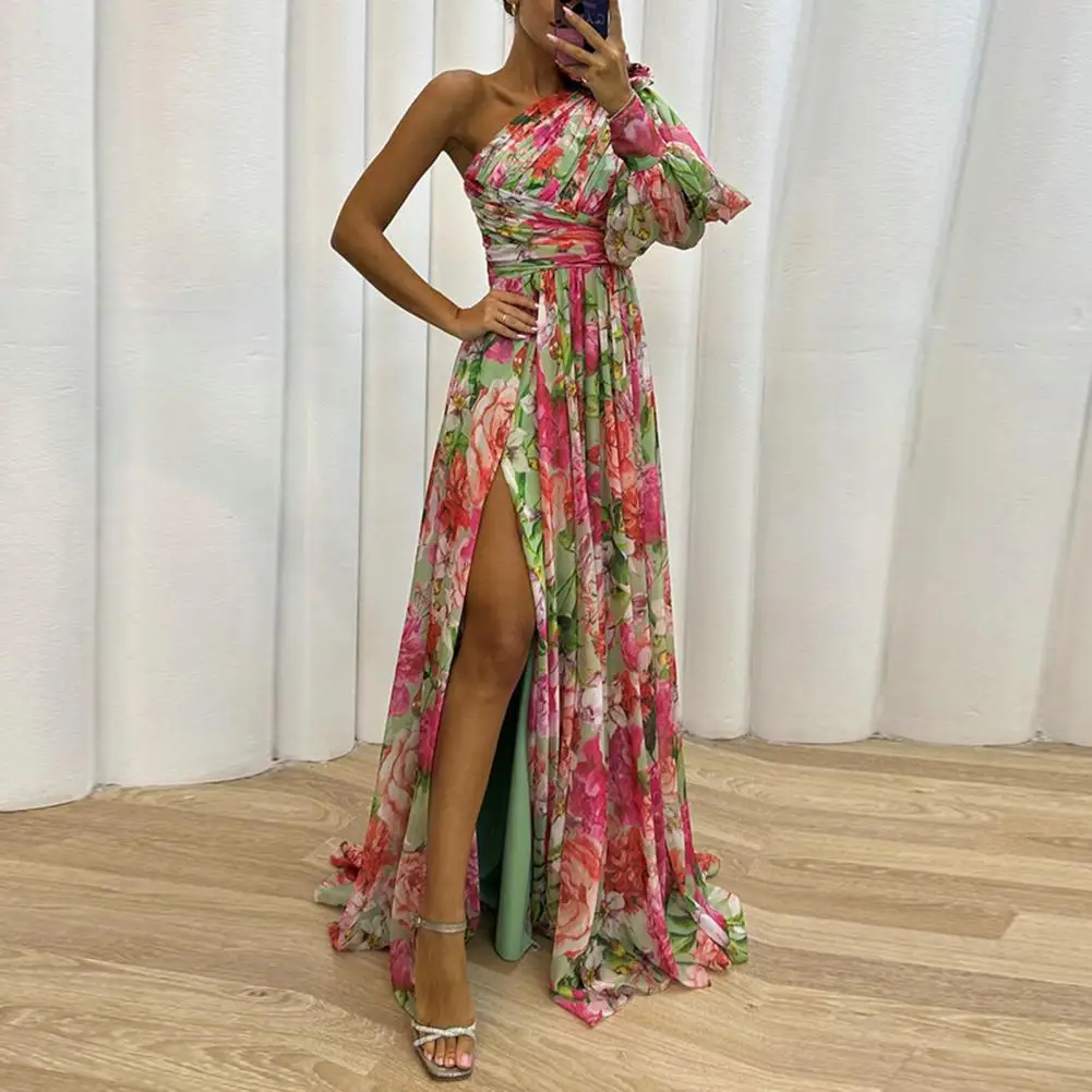 

Single Sleeve Gown Elegant One Shoulder Floral Print Maxi Dress with Side Split Hem Pleated Detail for Parties Banquets Special