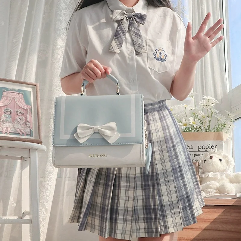 Borsa a mano da donna in pelle Guy Laroche Paris - Blu