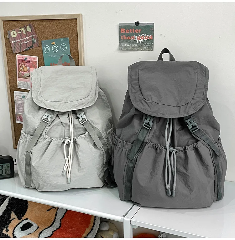Modischer, lässiger Rucksack mit Kordelzug für Damen, 2022, modischer, leichter, plissierter Rucksack mit großer Kapazität für Outdoor-Reisen – Detail 26