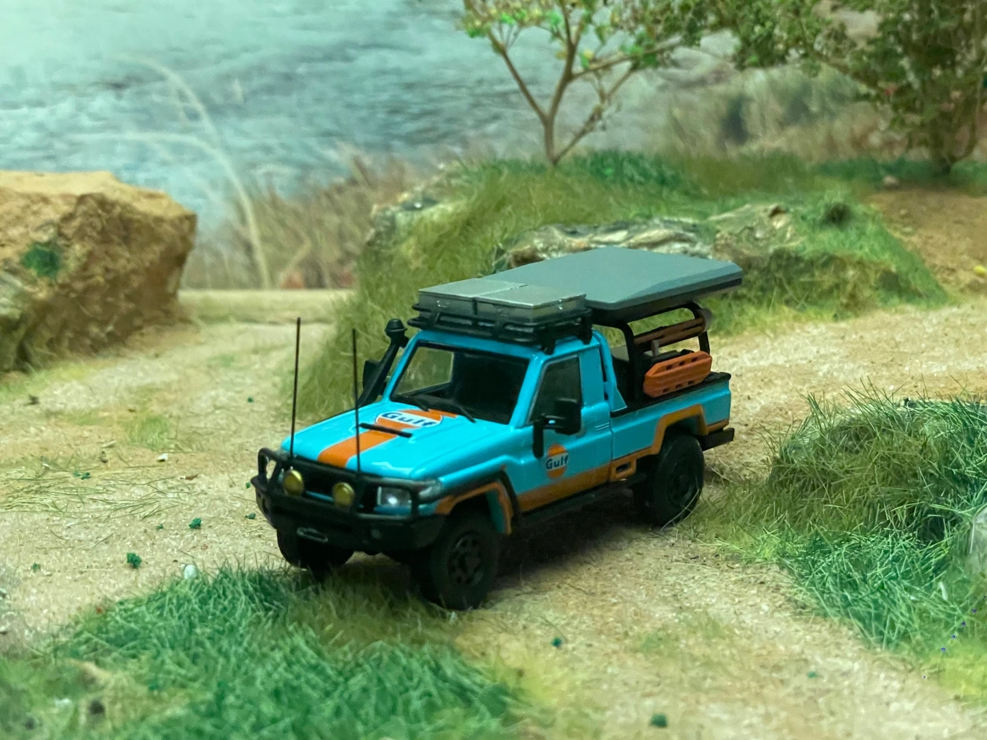 

Модели autobot 1:64 LC79 Одиночная кабина, модель автомобиля под давлением