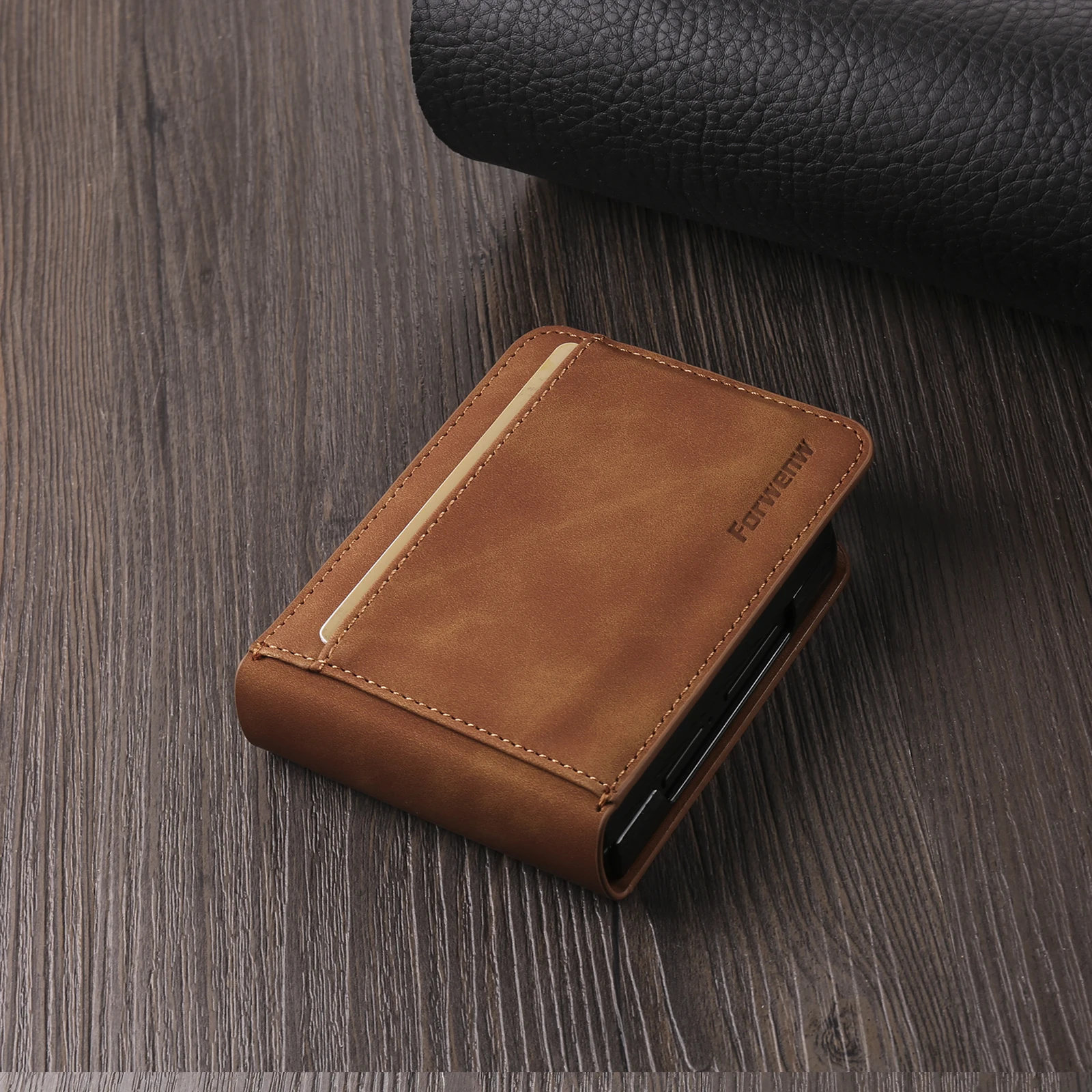 Vintage-Style Luxury Leather Flip Phone Case with Wallet and Magnetic Closure