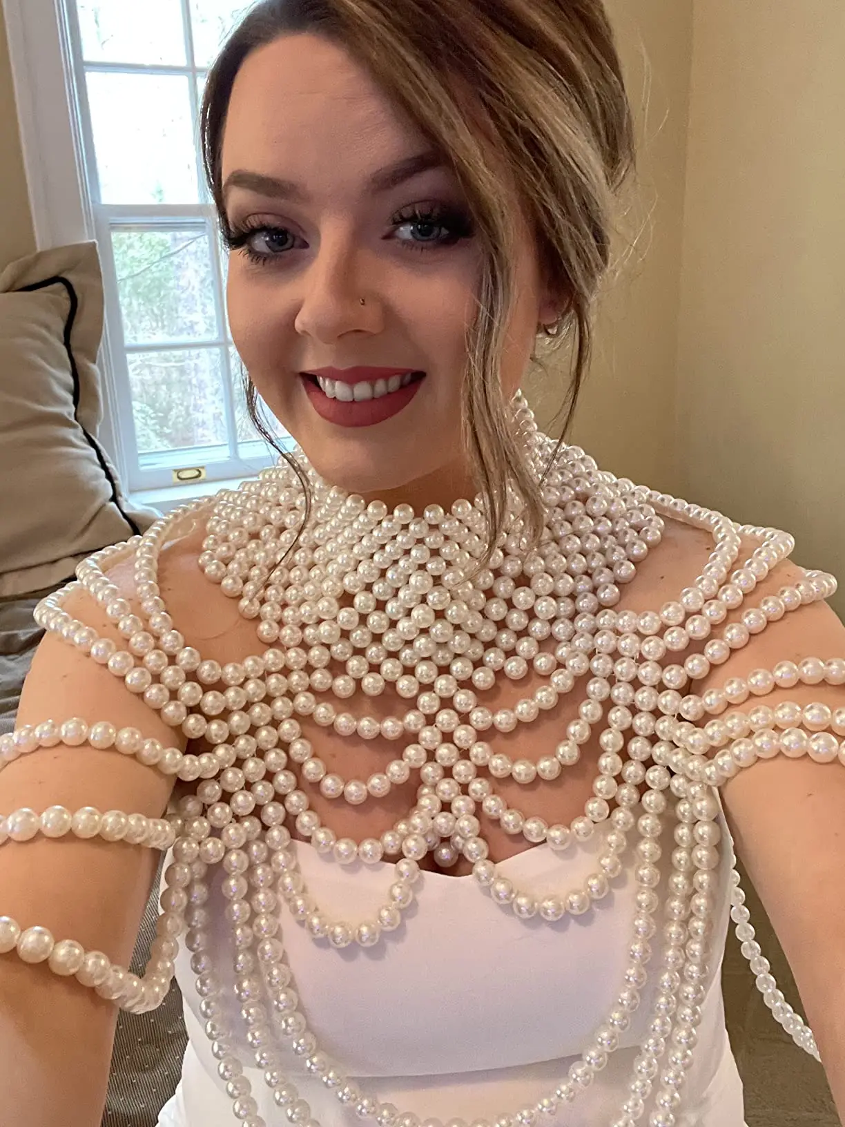

New Sexy Fashion Round Neck Cloak Sleeve Pearl Shawl Top Women Elegant Shawl Tops Jewelry High Waist Tees Ladies Party Female