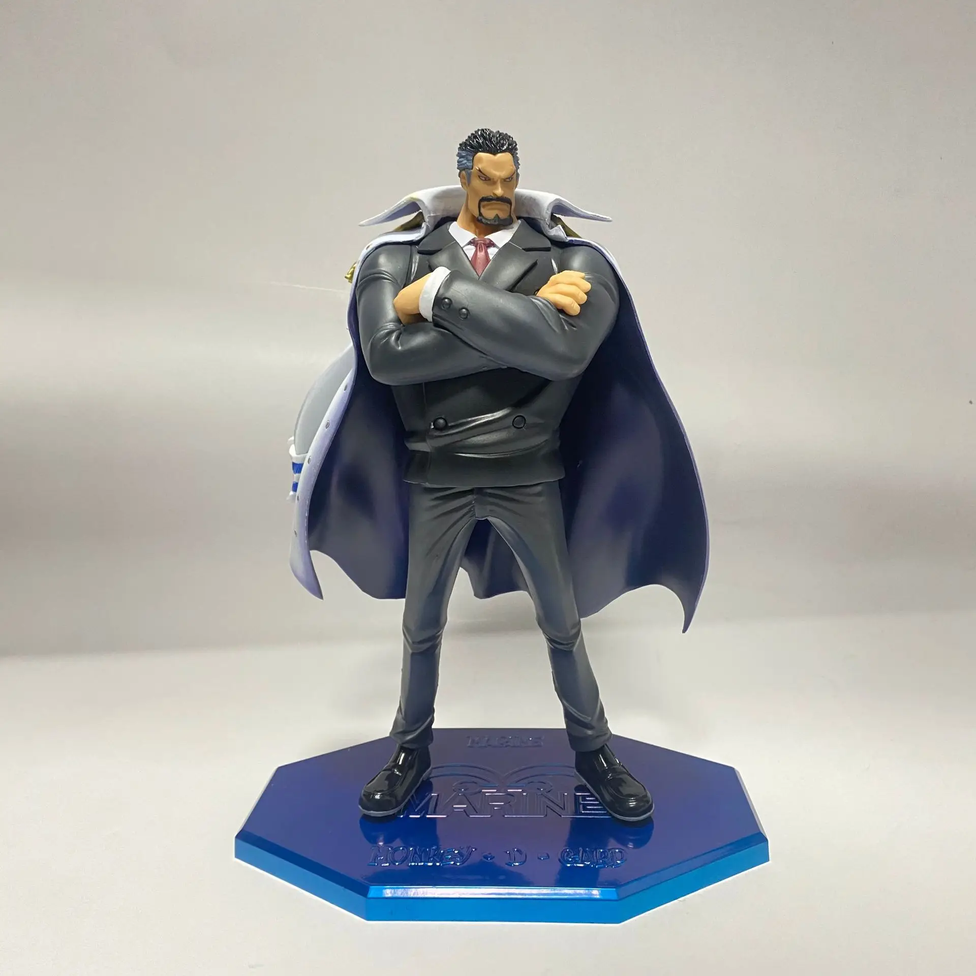 thumbnail image 1 of Figura de anime One Piece Pop Hero Monkey·D·Garp de 26 cm, estatua, muñeco, decoración de escritorio, modelo de adorno, juguetes de PVC, regalos para niños, 1 of 5