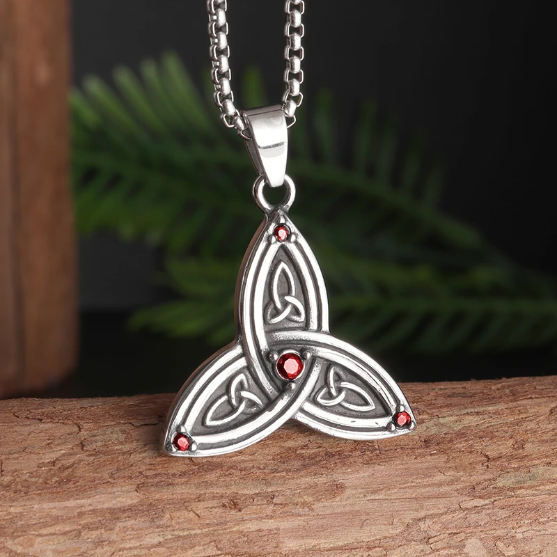 

Red Zircon Celtic Trinity Knot Necklace Irish Witchcraft Witch Knot Pendant Men Women Amulet Lucky Jewelry