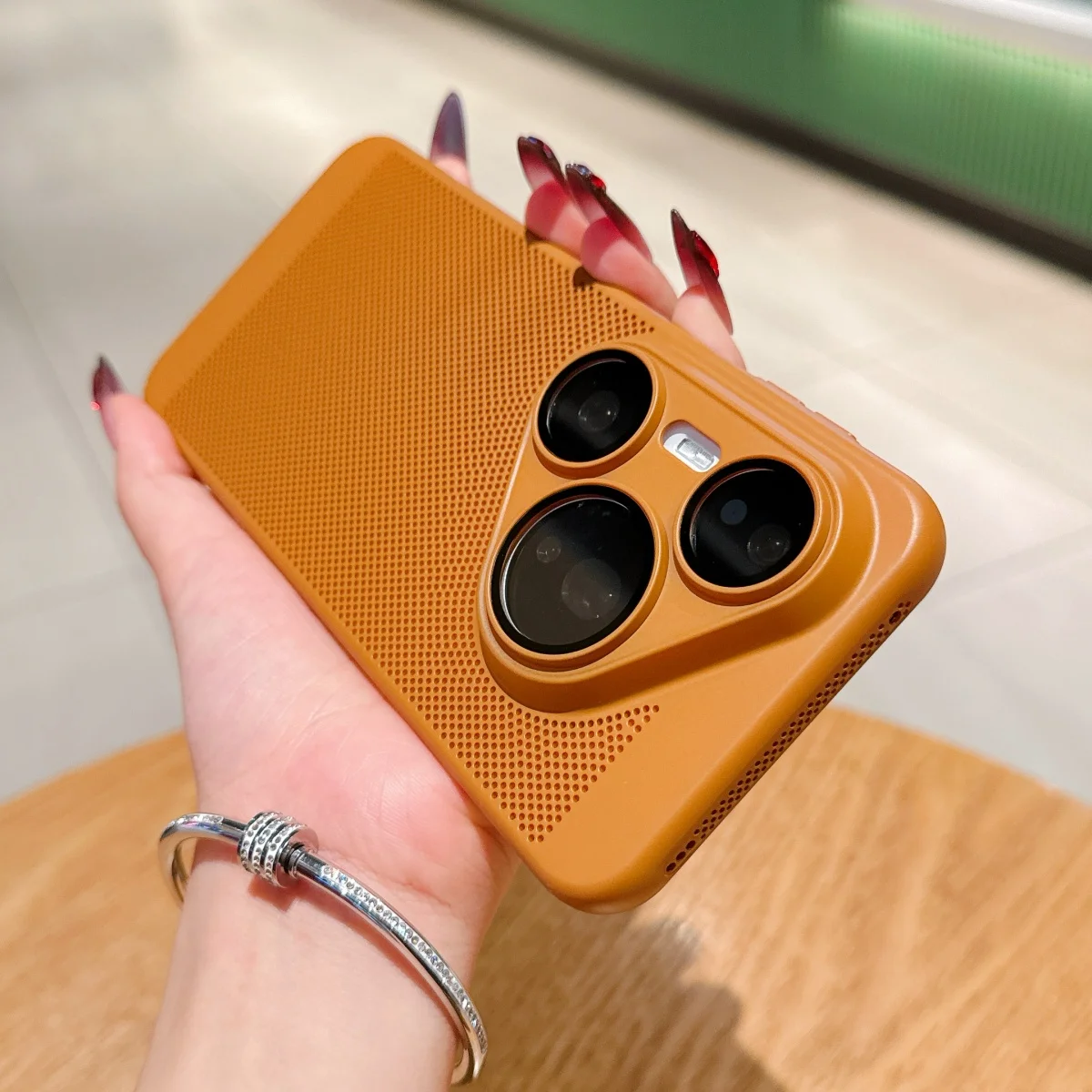 Enhanced Cooling Matte Heat Dissipation Breathable Shockproof Phone Case