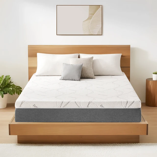 Queen Size Mattress, Memory Foam Mattress，Medium Firm  with Bamboo Cool & Washable Cover - CertiPUR-US Certified for Support