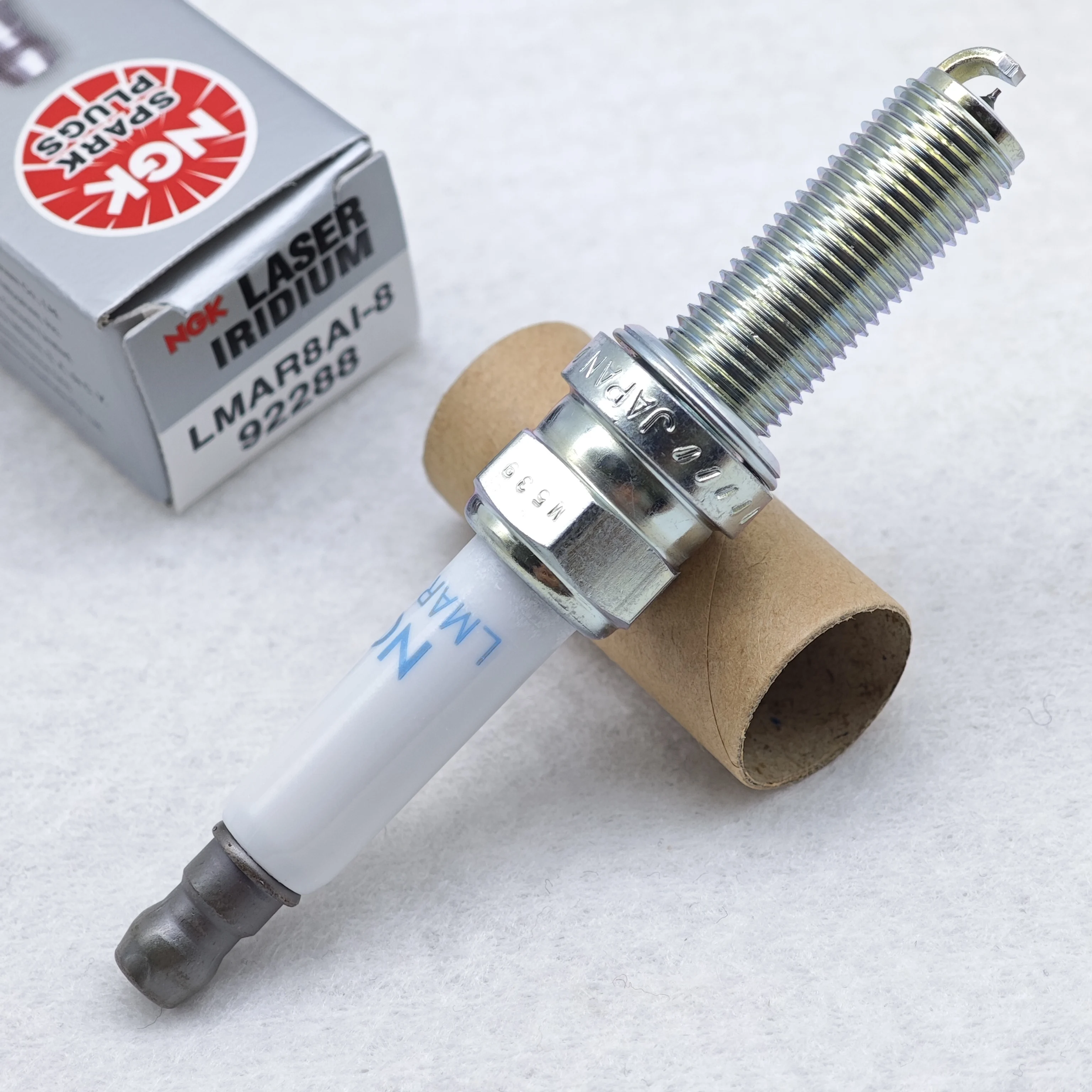 も 1 個 NGK レーザーイリジウムスパークプラグ LMAR8AI-8 92288 BMW