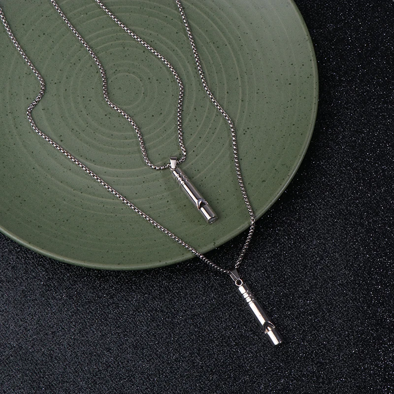 1PCS Whistle Necklace Pendant Emergency Survival Whistle Outdoor Hiking Camping Necklaces Stainless Steel Punk survival whistle metal whistle