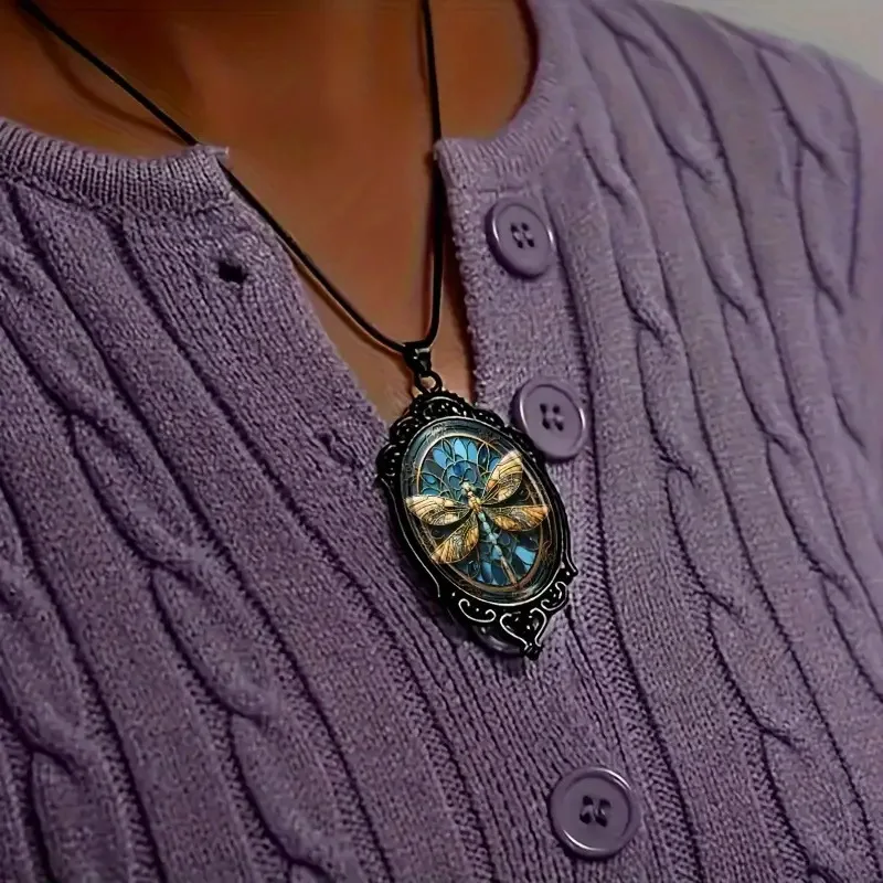 Collier pendentif unisexe élégant à motif libellule, chaîne ovale rétro, bijoux européens et américains polyvalents