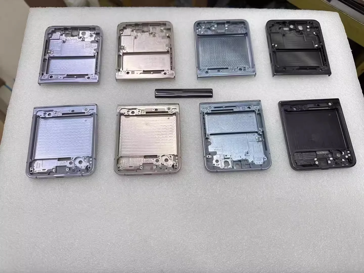 Запасные части для samsung Z flip 4 F721 Запасные части для samsung Z flip 4 F721