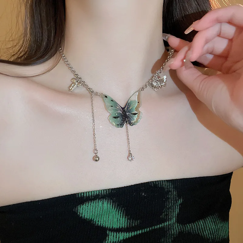 Y2K Butterfly Pendant Necklace Sweet Cool Goth Crystal TasselChain Choker for Women Punk Fashion Jewelry Gift Accessory 2024 Hot