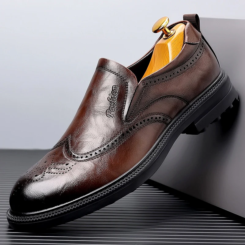 Men's business genuine leather shoes, British retro carved block shoe covers, wearing flat shoes, designer Oxford dress shoes