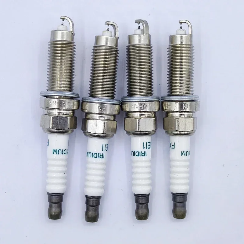 

4pcs/lot 22401-ED71B FXE20HE11 Platium Iridium Spark Plug For Nissan Juke Versa Micra Tiida X-Trail DILZKAR6A11 22401ED71B