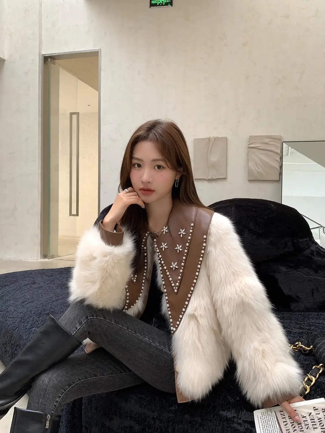 Korea Winter Faux Fox Fur Grass Coat For Women'S Youth Fur One Piece Doll Neck Fur Free Shipping