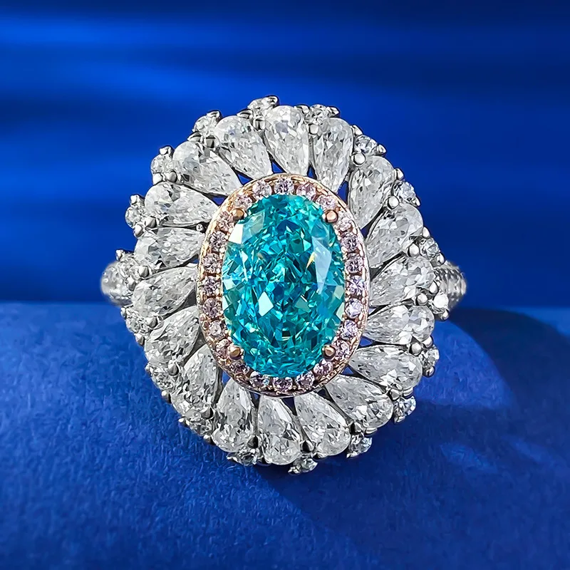 

Женское кольцо из серебра 925 пробы, 6 Х9 цветов