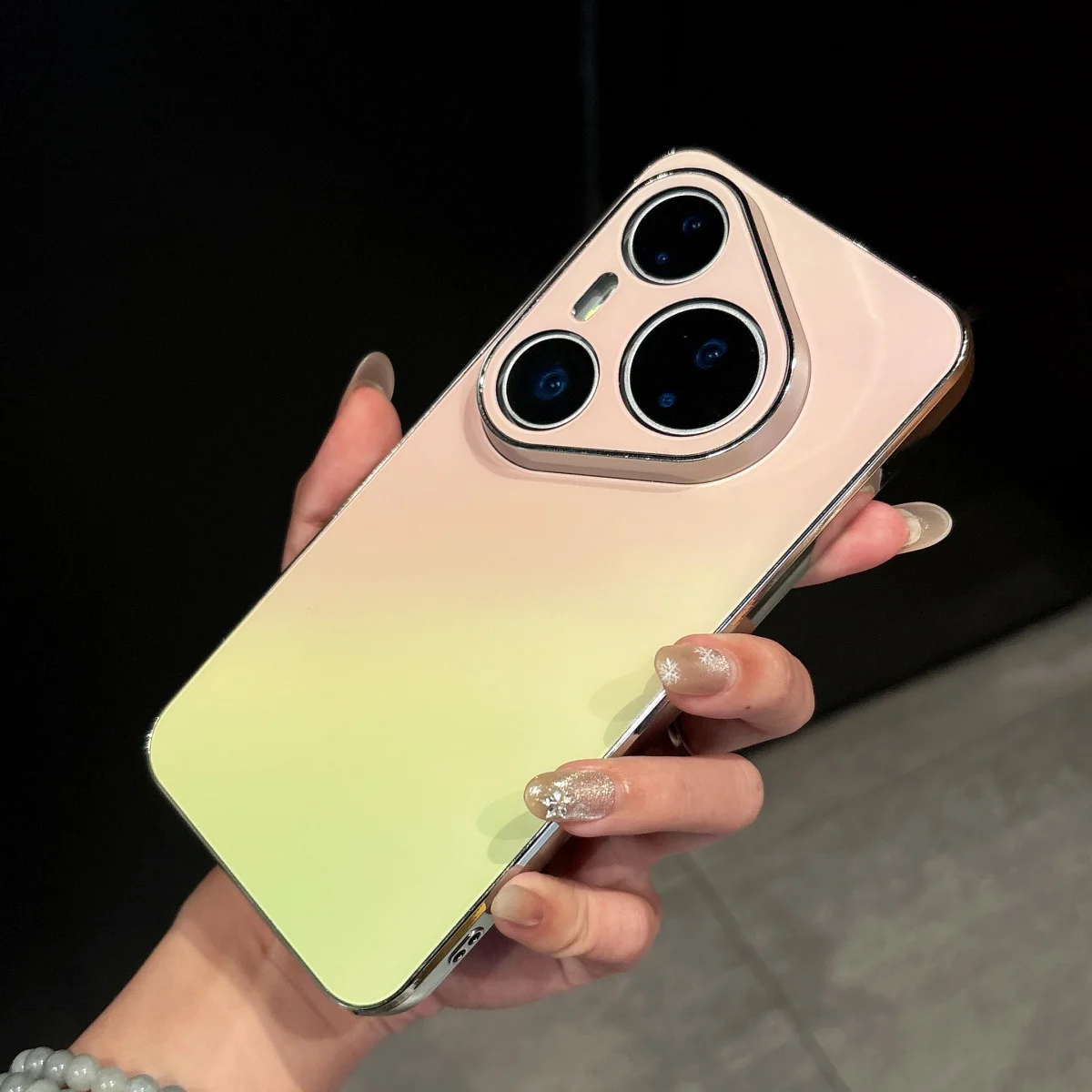 Frosted Gradient Hit Color Phone Case - Instantly Changes to Official Orange Sea Soda Cover