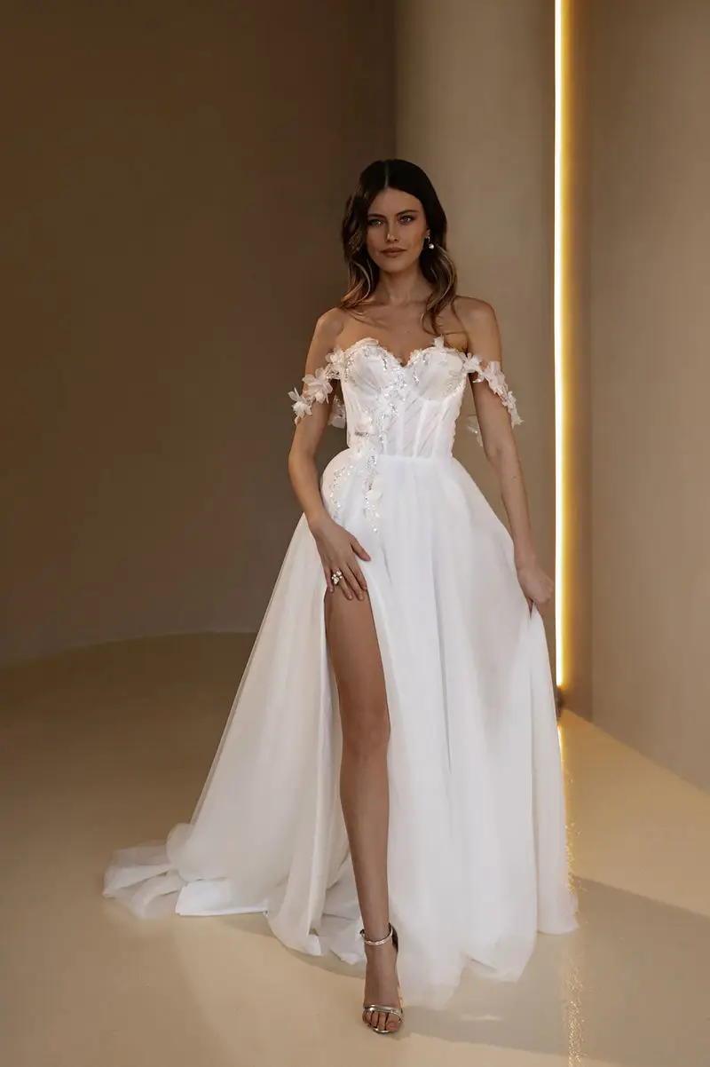 

Sweetheart Wedding Dress Organza Tulle 3D Floor Length For Women Customize To Measures Elegant Bridal Gowns Stunning Vestido d