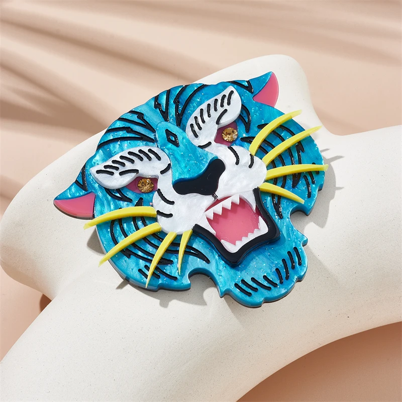MEYRROYU Cartoon Blue Fierce Tiger Brooches Women's Stylish Acrylic Material Animal Badge Gifts Pins Accessories Jewelry Брошь