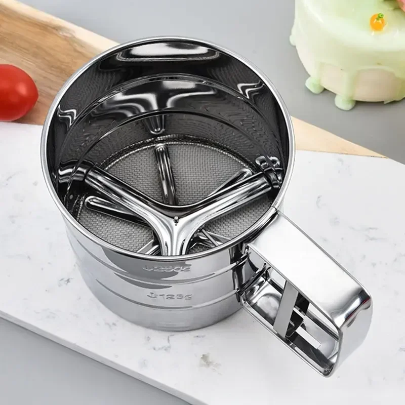 Flour sifter baking tools powder sieve powder sugar shaker 1pc Stainless steel flour sifter for baking powder sugar shaker with hand press design fine mesh flour sifter sieve