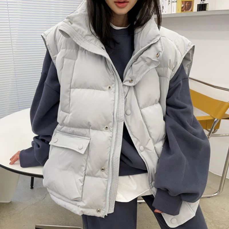 

2023 Winter New Women Short Cotton Vest Black White Grey Korean Stand Collar Sleeveless Cotton Waistcoat Coat Casual Veste Femme