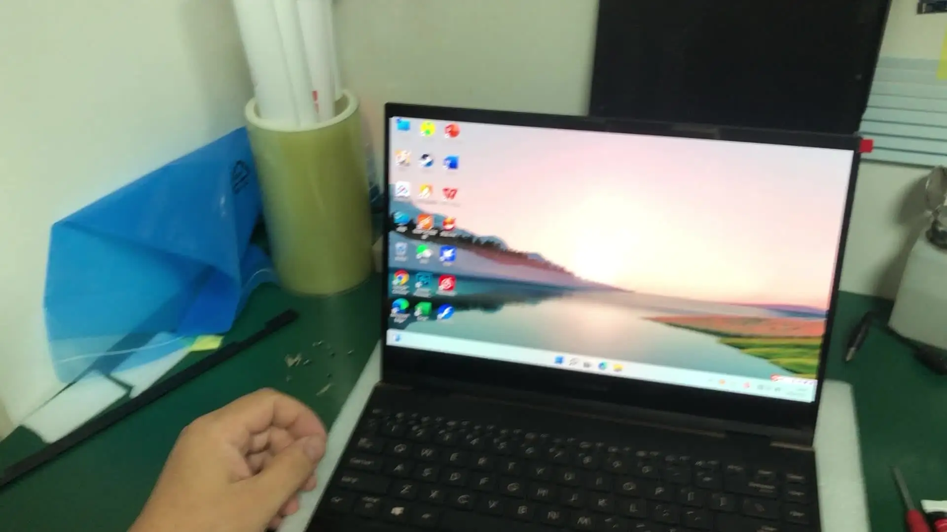 Écran Tactile LCD OLED Pour ASUS ZenBook Flip UX363EA - Référence ATNA33XC01-0 - 13.3" Full HD - Neuf Avec Garantie 6 Mois