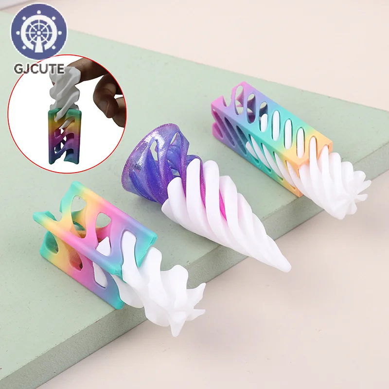 3D Printed Spiral Cone Toy Impossible Pyramid Passthrough Sculpture Mini Vortex Thread Illusion Pillar Helix Screw Fidget Toys