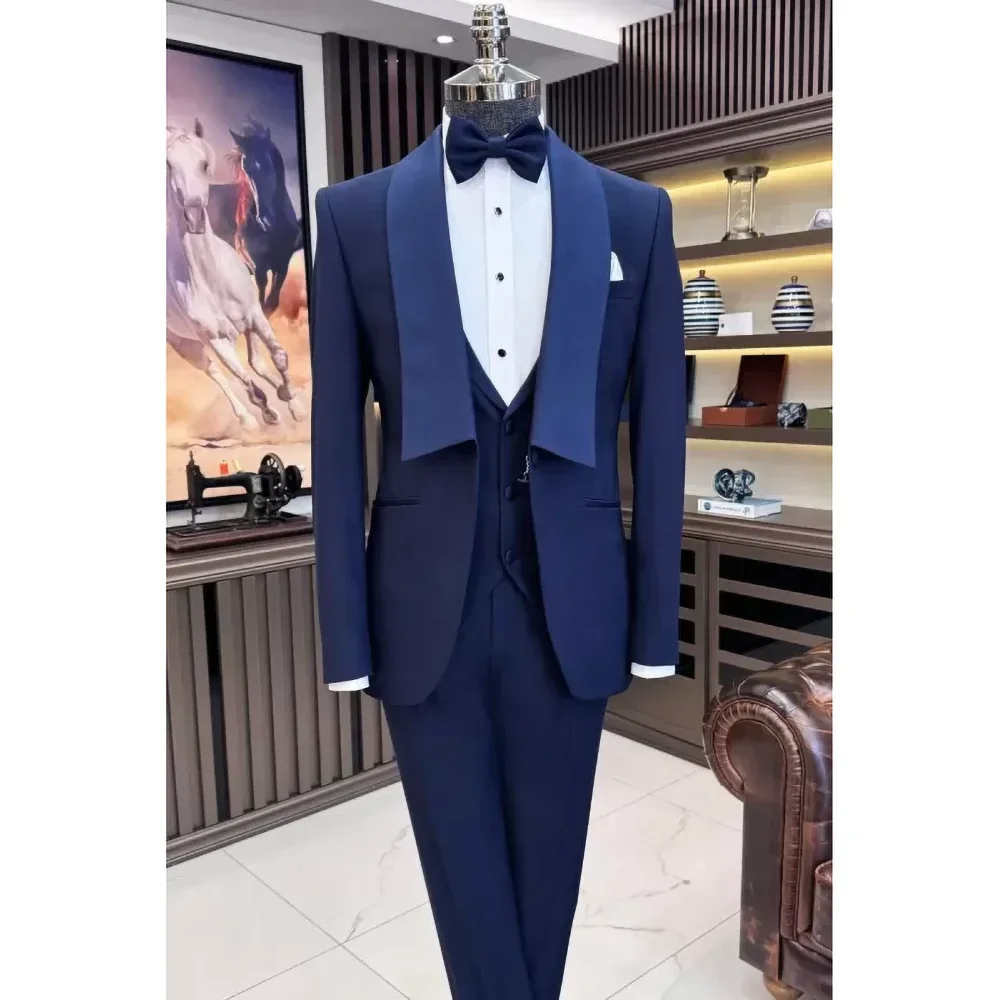 

Elegant Shawl Lapel One Button Men Suits 3 Piece Fashion Wedding Tuxedo Slim Banquet Dinner Party Suit (Blazer+Vest+Pants)