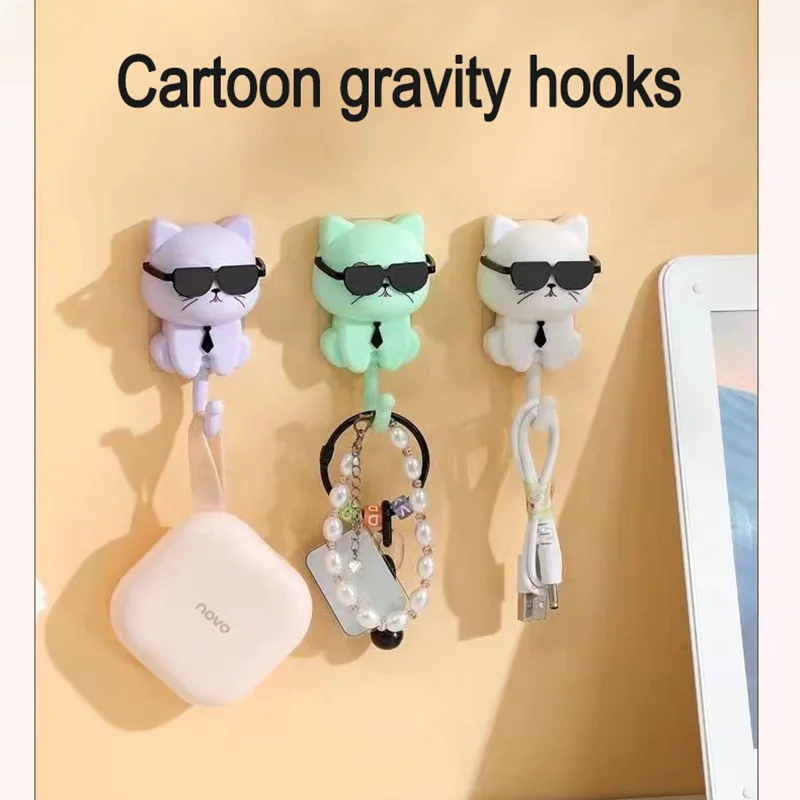 Charming Winking Cat Enamel Wall Hook - Decorative Cartoon Pet Design