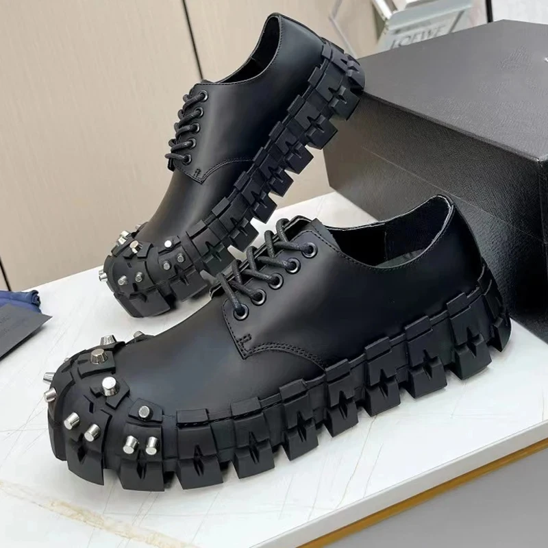 

Luxury Designer Genuine Leather Rivet Lace-Up Men Oxfores Shoes Chunky Bottom Height Increasing Male Party Dress Shoes Sneakers