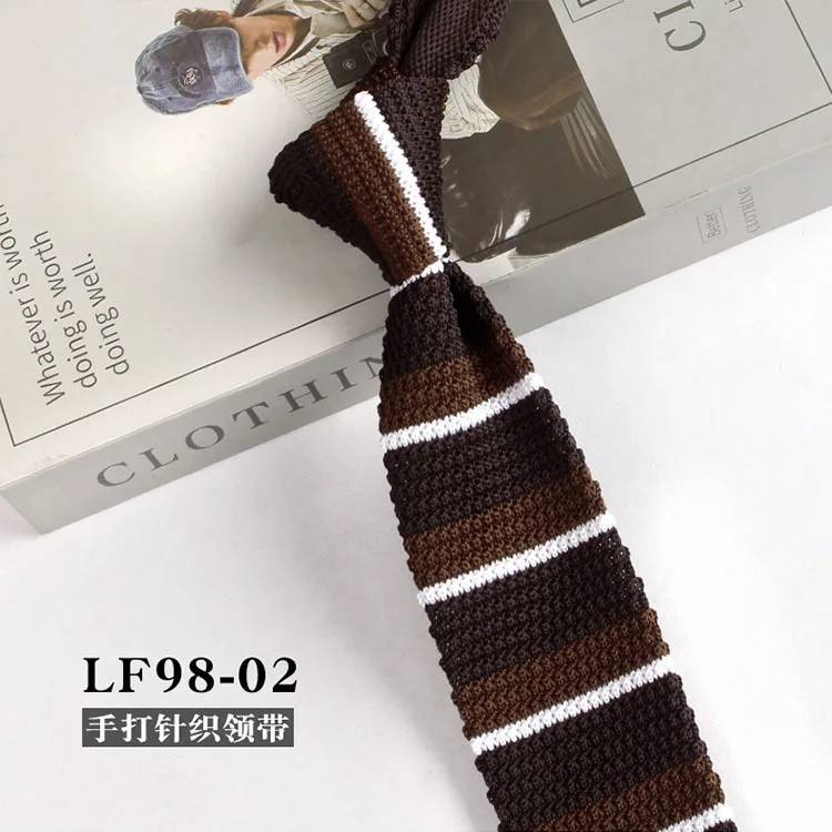 Narrow Striped Knitted Necktie for Men - Retro Korean Style Casual Cravat Accessory