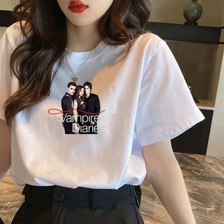 Vampire Diaries Maglietta Harajuku Maglietta da donna divertente per fan Streetwear Ladies Graphic Summer Abbigliamento donna femminile 5
