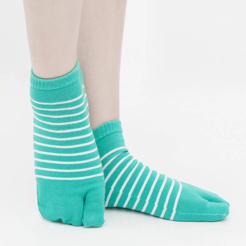 5 Pairs Fashion Two Toe Tabi Socks Men Women Combed Cotton Striped Two Fingers Sandal Socks Japanese Style Low Tube Ankle Socks
