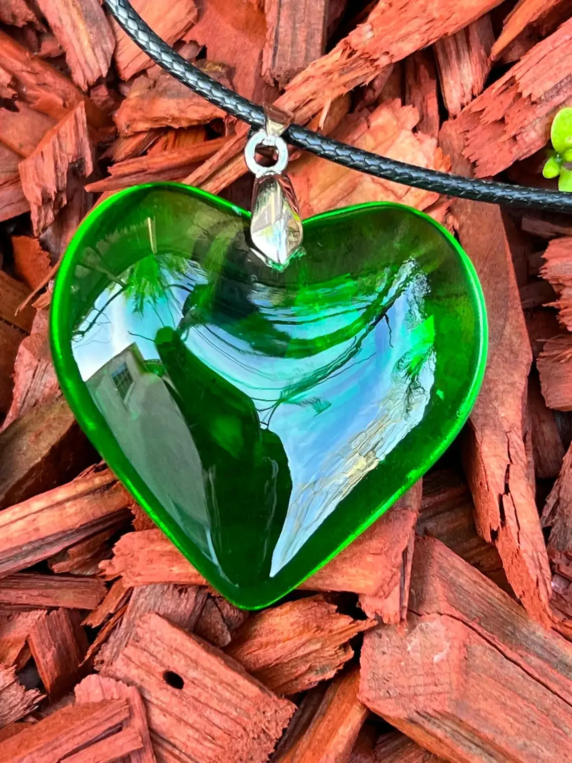 Buy CLARA 925 Rhodium Plated Swiss Zirconia Dark Green Heart Pendant  Earring Chain Set Online