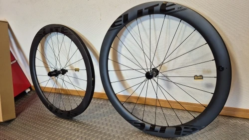 ELITEWHEELS EDGE 2.0 ディスクブレーキ超軽量 1270 グラムロード