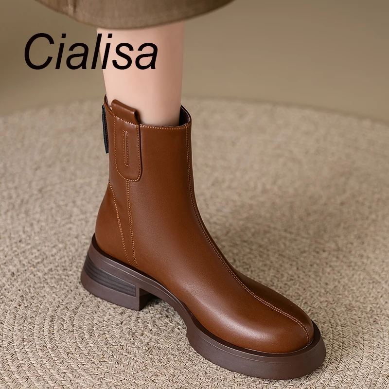 

Женские короткие ботинки Cialisa, коричневые ботильоны из натуральной кожи с круглым носком, на среднем каблуке, Осень-зима 2023
