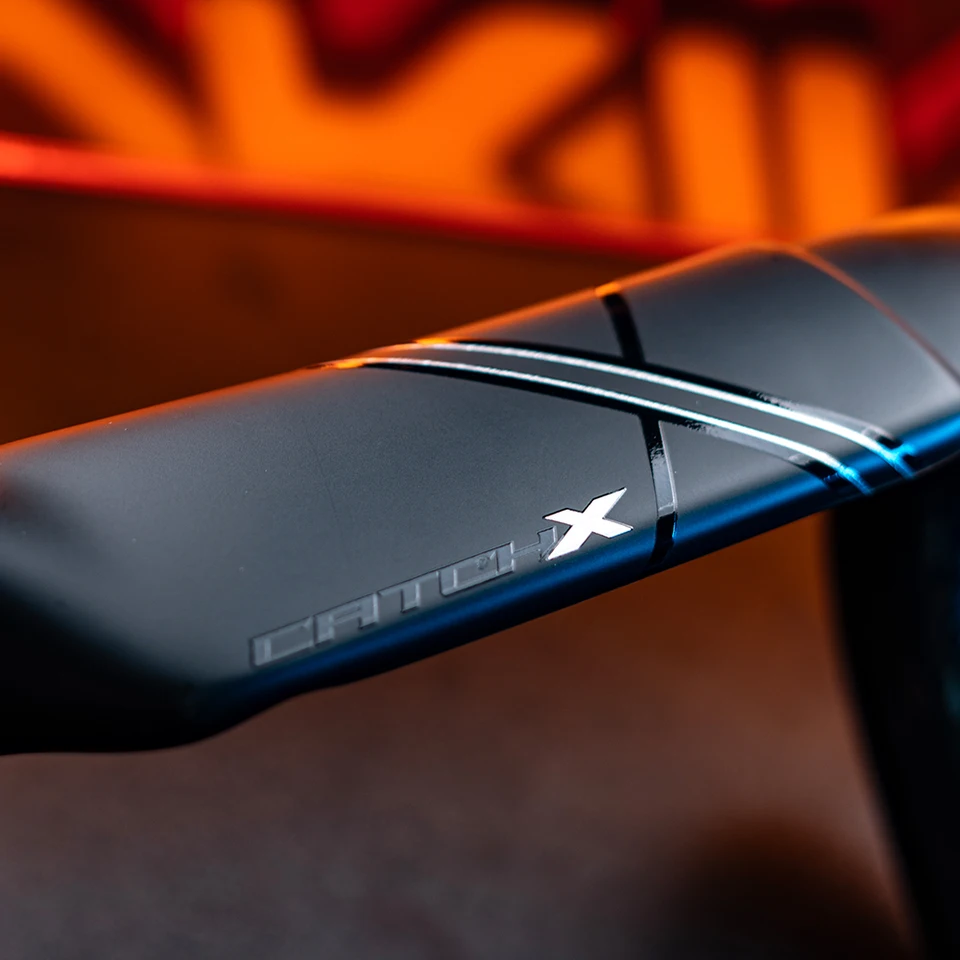 OG-Evkin HB-CATCH エアロカーボンロードハンドルバー 31.8mm 360/380