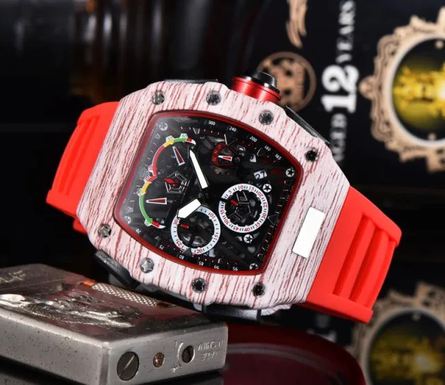 2021 New Rm Men's Watch Casual Sports Watch Stylish dial design Dirt resistant silicone strap quartz watch 