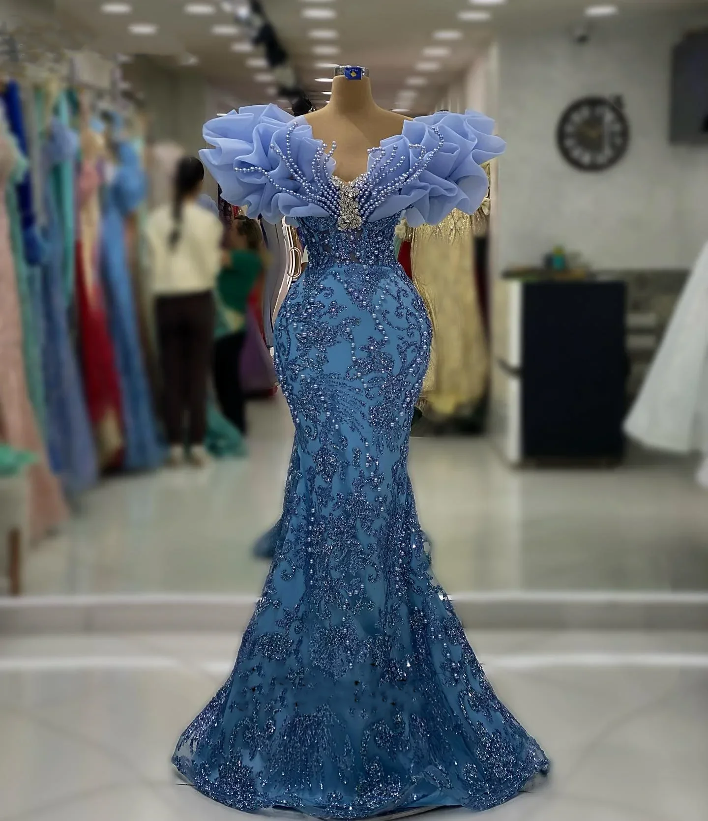 

Off The Shoulder Evening Dresses Luxury Dubai Pearls Crystals Women Elegant Blue Mermaid Prom Dress Party Gown Vestido De Gala