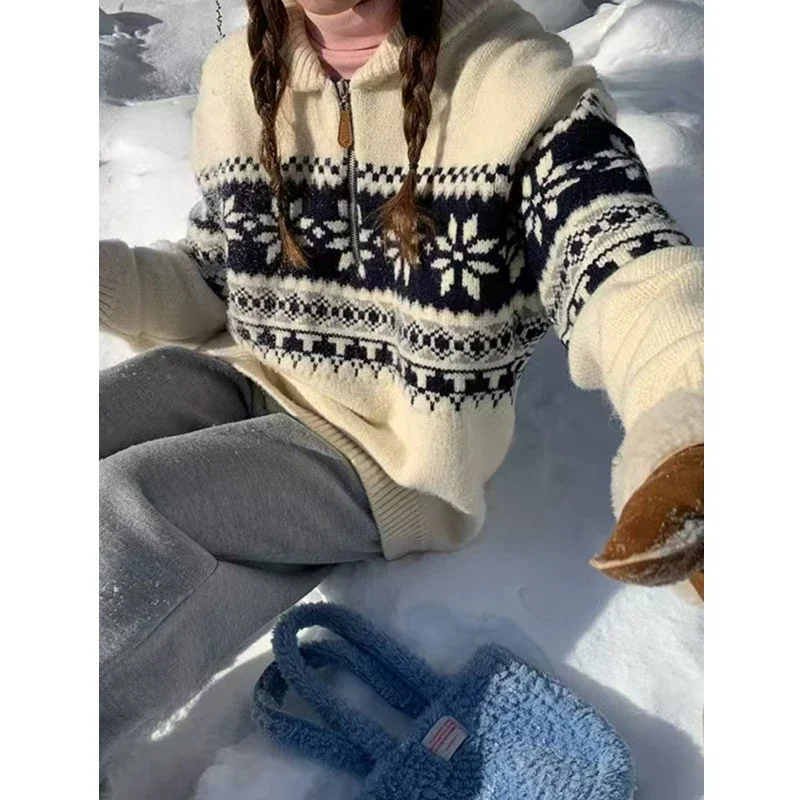 Vintage Autumn and Winter Women's Lapel Neck Long-sleeved Zip-neck Sweater Fashionable and Elegant Knitwear Jumper