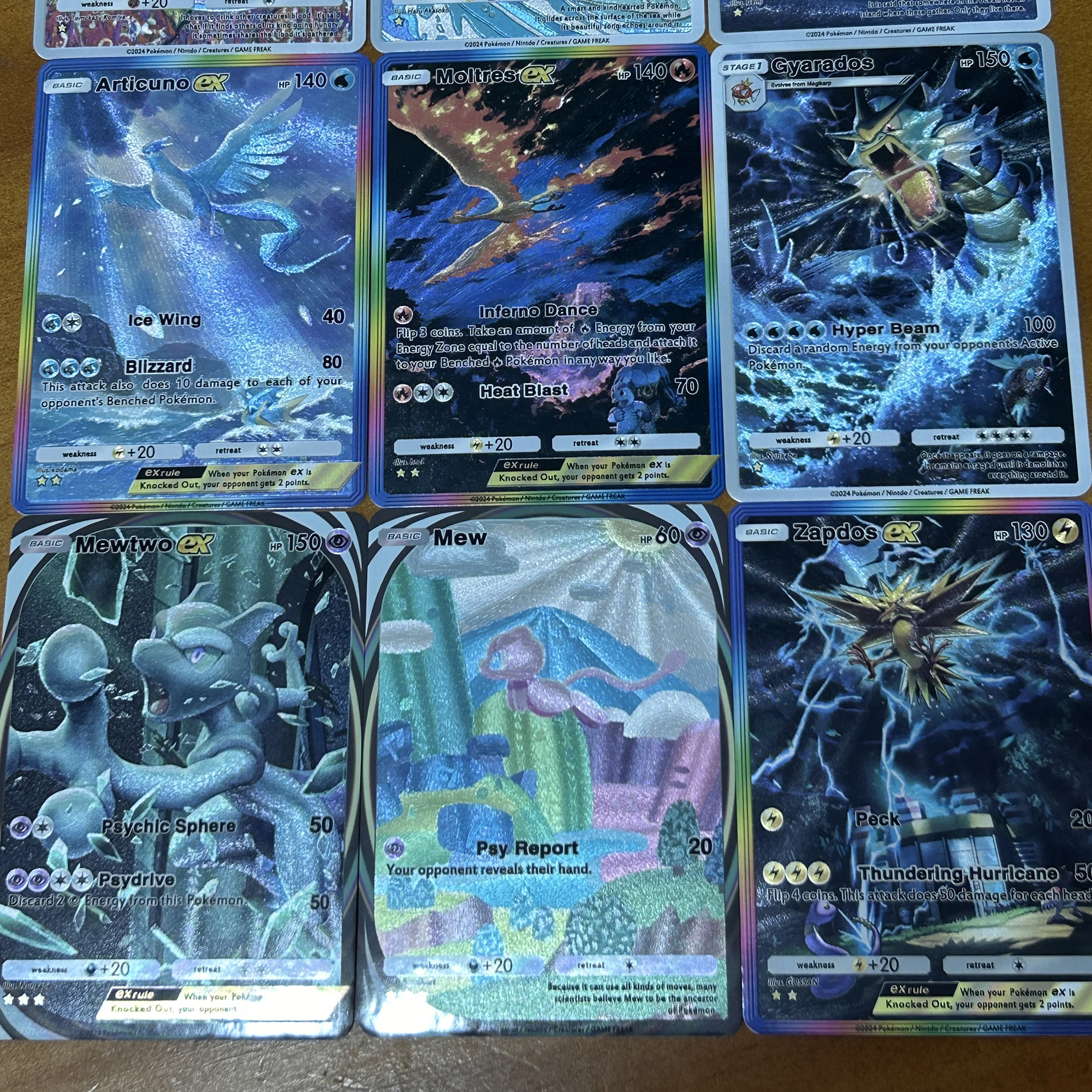 9Pcs/set Ptcg Mew Mewtwo Zapdos Gyarados Lapras English Version Texture Flash Card Classic Anime Game Collection Cards Gift Toy