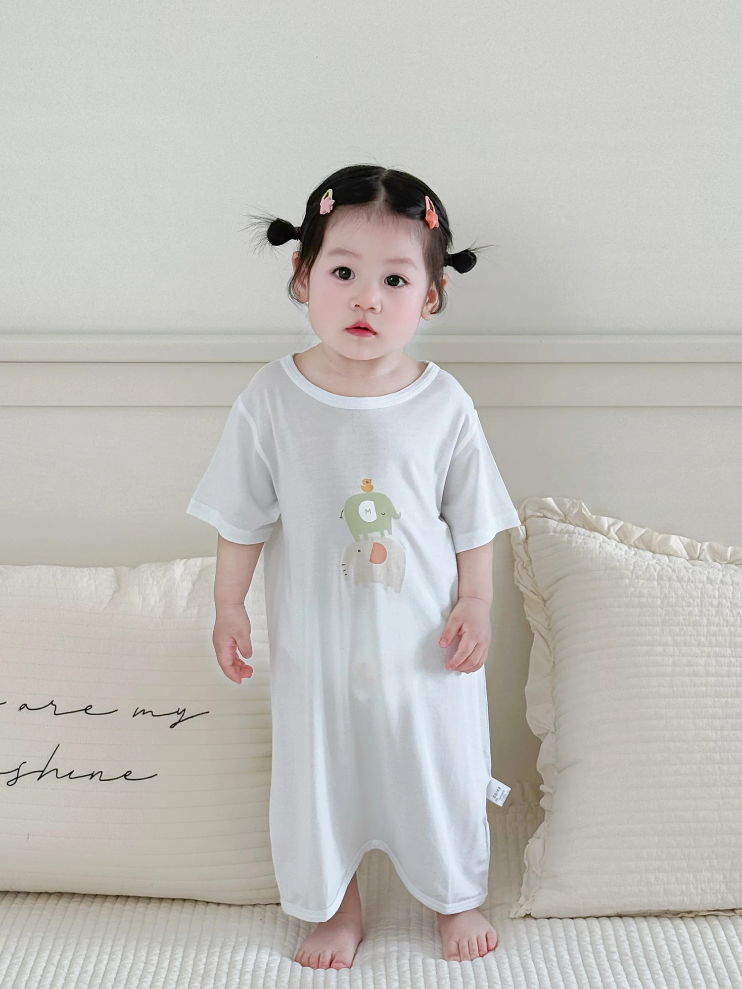  여름 잠옷 아이스 실크 모달 얇은 반팔 바디슈트 유니섹스  파자마 편안하고 통기성 좋은 홈웨어