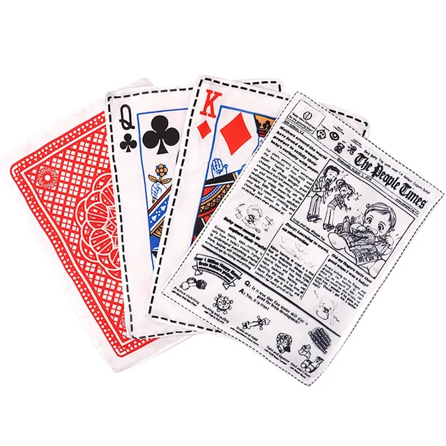 Tearproof Dog Sound Chew Toy Simulated Squeak Newspaper Playing Card K Q J Teeth Resistant Corgi Teddy Puppy Pet Interactive Toy 2