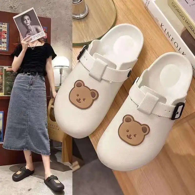 Fashion  Outdoor Beach Slippers Safety Closed Toe Mule Clogs Cute Bear Non-slip Garden Shoes PVC Couple slippers Slides Unisex