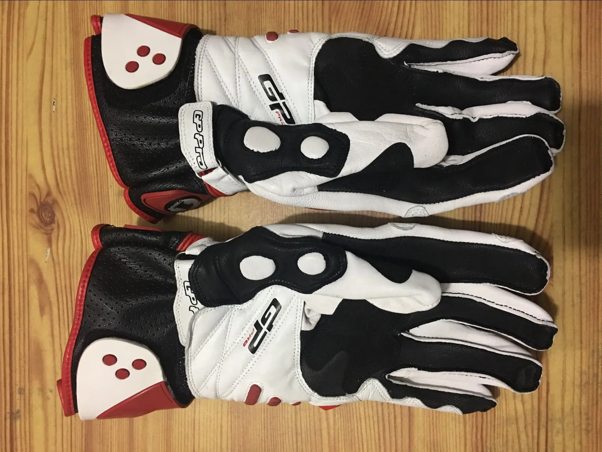 �� ���� �����ν� ���͹���ũ ��Ʈ ����ũ ���̵� ���� ���̽� �尩 ���� ���ͻ���Ŭ õ�� ���� GP ���� �尩