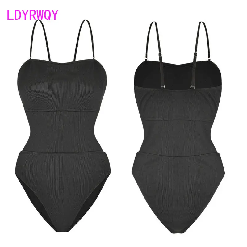 2023 new triangle one-piece swimsuit women's belly covering skinny beach resort spa bikini