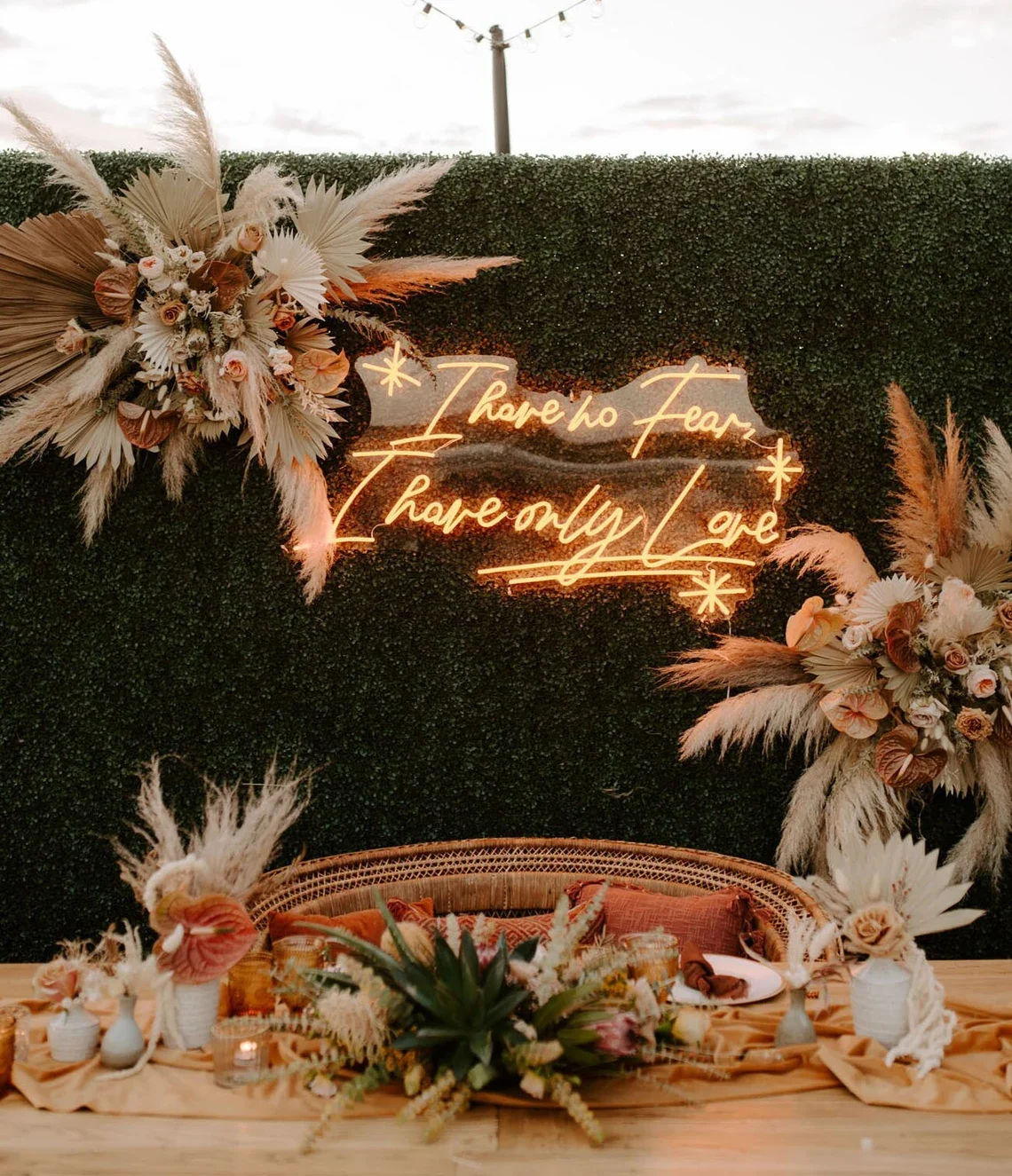  ׿  LED ,  ħ   Ƽ ̺Ʈ ,  ̸ , Ͻ ΰ ׿